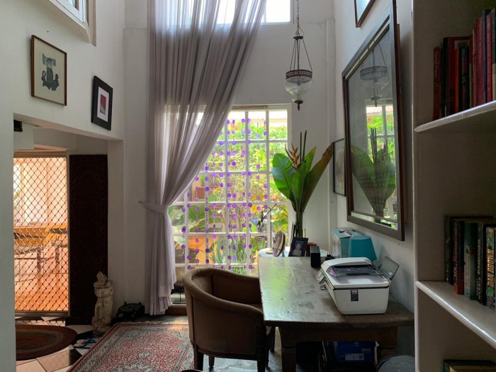 Rumah dijual di Jl. Raya Jagakarsa Jakarta Selatan